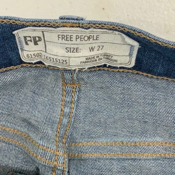 Free People Raw Hem Jeans A3 - Picture 9 of 9